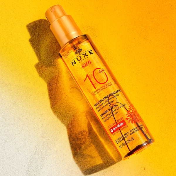 Huile bronzante faible protection SPF10, Nuxe Sun 150ml – Image 3