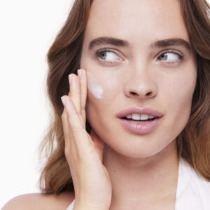 Crème Poudrée Effet Liftant, Merveillance Lift 50ml - Image 3