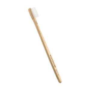 Pierre Fabre Oral Care – ELGYDIUM brosse à dents Éco-conçue en bois